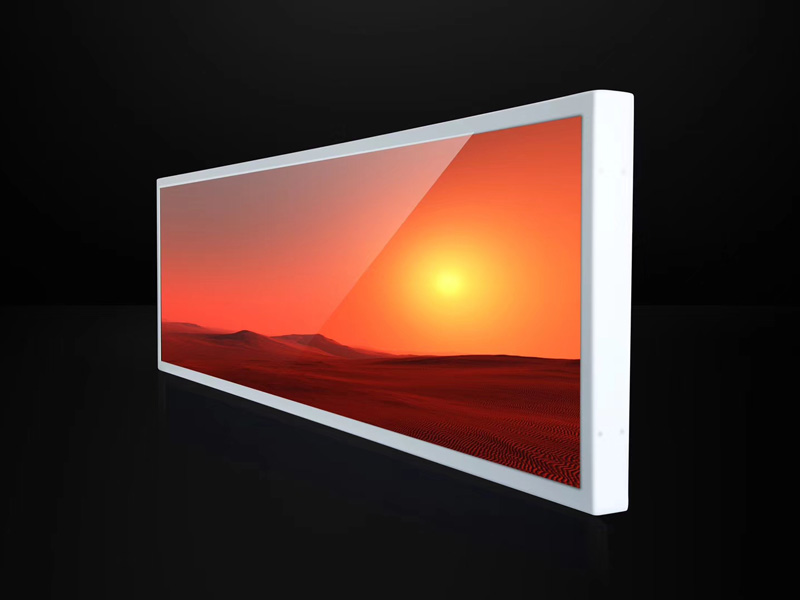 潮濕是LCD畫框屏廣告機(jī)的大敵？防潮原理和保養(yǎng)技巧